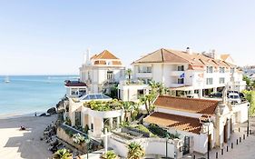 The Albatroz Hotel